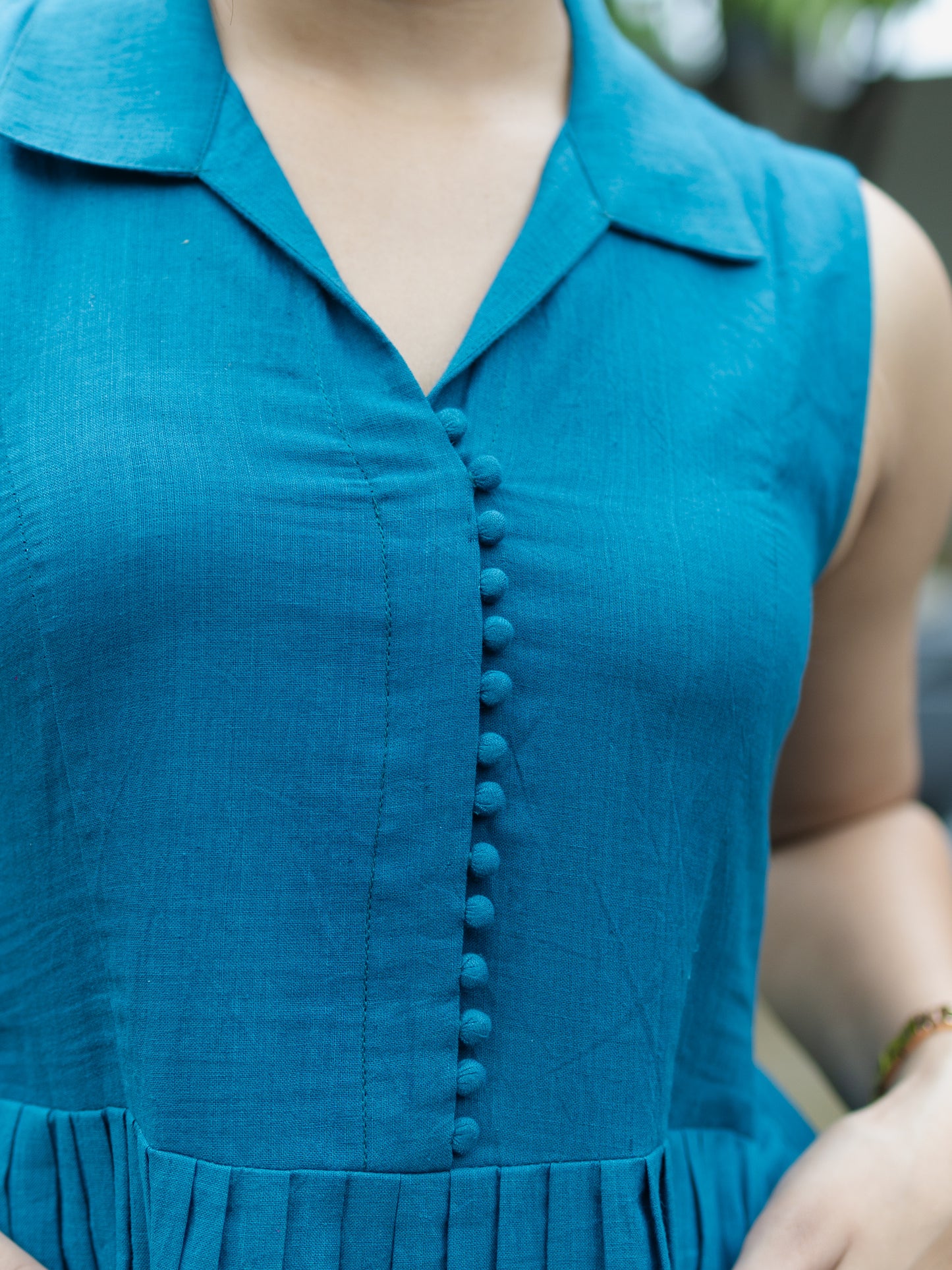Sleeveless midi Dress-Teal