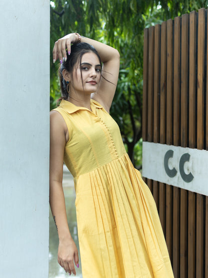 Sleeveless midi Dress-Yellow